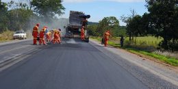 Governo de Goiás retoma restauração da GO-060 e anuncia pacote de obras em várias regiões do Estado