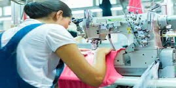 Prefeitura abre inscrições para o Curso de Costureiro Industrial do Vestuário