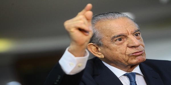 Estado de saúde de Iris Rezende é crítico e não há previsão de alta, aponta boletim médico