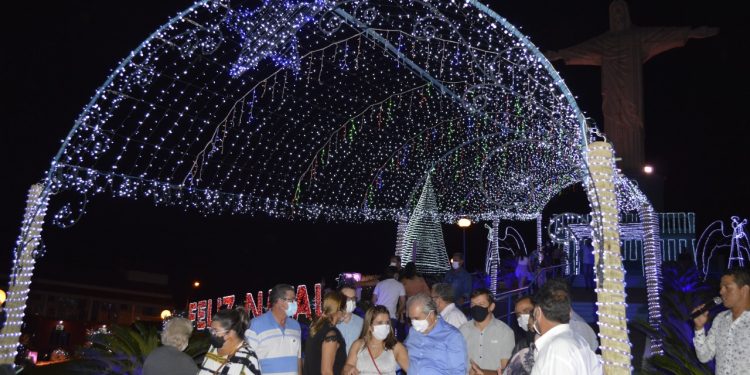 Lançado em Morrinhos o Natal Luzes