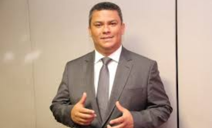 PRTB deve eleger pelo menos 04 nomes para ALEGO afirma Denes Pereira