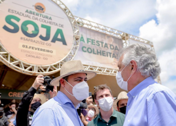 Em Catalão, Caiado aposta em números recordes durante abertura da colheita de soja: “Queremos 30 milhões de toneladas”