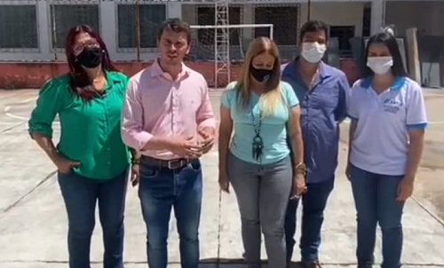 Maycllyn Carreiro anuncia inicio da construção de quadra coberta no Colégio Pedro Nunes