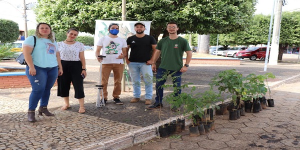 SMMA E ENEL PROMOVEM AÇÕES NO ESTANDE CONSCIENTE REALIZADO NA PRAÇA DO MERCADO