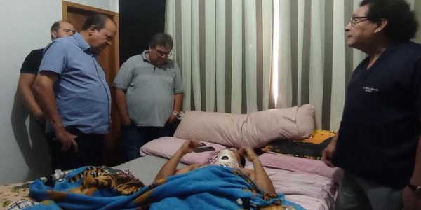 Morrinhense que sofreu acidente em piscina, precisa de ajuda.