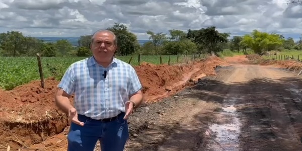 Prefeito pede colaboração de proprietários de terra nas margens das estradas rurais para construção de cacimbas