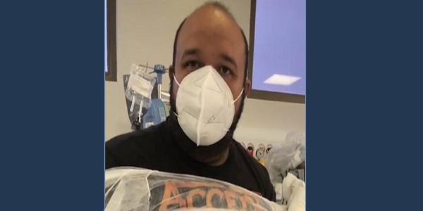Em vídeo gravado pelo Dr. Zacarias Calil, Fernando o pai das gêmeas fala da alegria de ver suas filhas se recuperando bem
