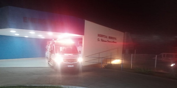 Colisão frontal entre dois veículos na GO-213 na madrugada deste sábado deixa feridos