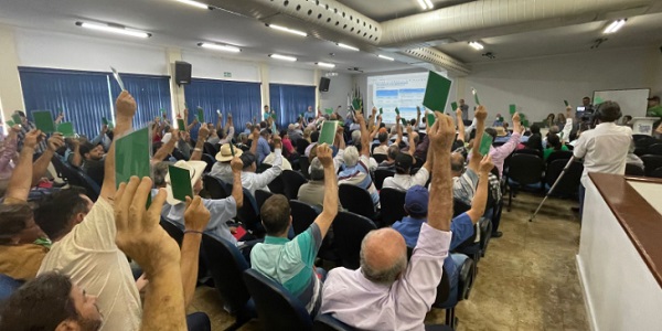 Assembleia Geral Extraordinária aprova autorização para adquirir operações de crédito