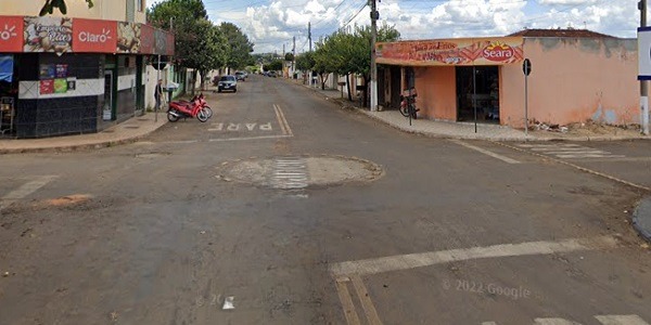 Corpo de Bombeiros atende ocorrência de acidente de trânsito em Morrinhos na manhã desta sexta-feira