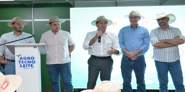 Bruno Peixoto anuncia projeto para inclusão da Agrotecnoleite no calendário cultural de Goiás