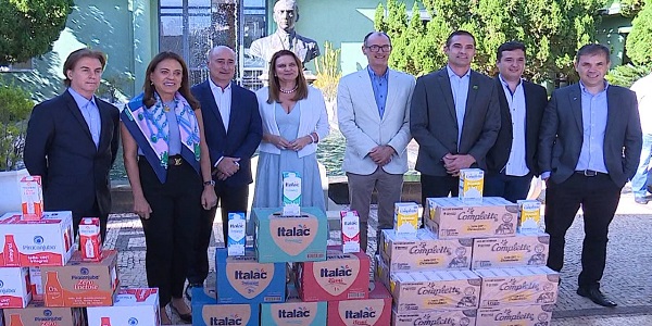 Sergio Penido, participa da comemoração ao Dia Mundial do Leite na Palácio das Esmeraldas com a presença do governador Ronaldo Caiado.