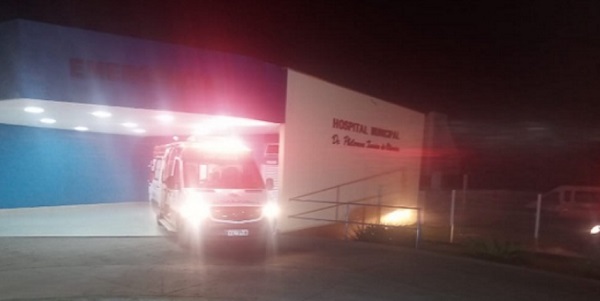 Colisão entre motocicletas deixa feridos na Estrada do Café no início da noite desta sexta-feira