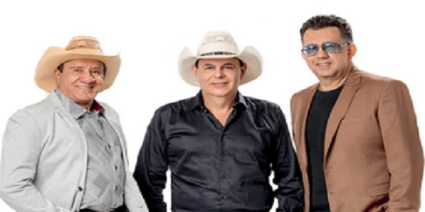 Trio Parada Dura encerra com chave de ouro a Semana do Cooperativismo em Morrinhos