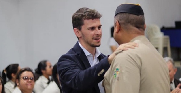 Ex-deputado estadual Maycllyn defende eficiência das escolas cívico-militares: “O Colégio Xavier de Almeida é um exemplo de sucesso”