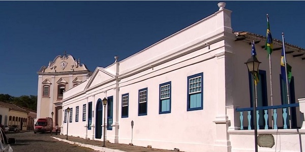 Devido a feriado repartições públicas estaduais não funcionarão nesta segunda-feira: Confira as mudanças no expediente em Morrinhos