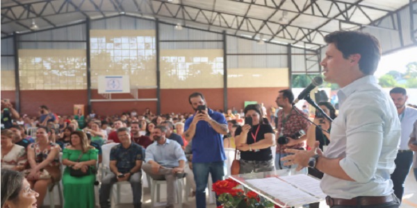 Daniel Vilela destaca compromisso do atual governo com obras públicas paralisadas em gestões passadas