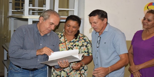 Após Duas Décadas de Expectativa, Moradores do Setor Sol Nascente em Morrinhos Recebem Escrituras de Imóveis