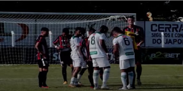 Morrinhos FC conquista a primeira vitória e mantém viva a luta pela permanência na elite do Campeonato Goiano.