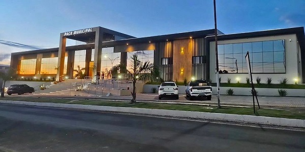 Mairipotaba Inaugura Paço Municipal Imponente, o Mais Moderno da Região. VÍDEO!