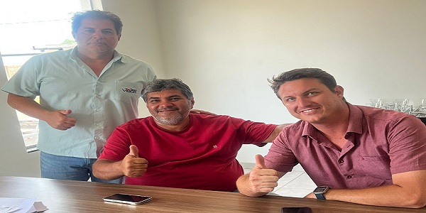 Pré-candidato a vereador, Ricardo Pantaleão se reúne com empresários buscando definição sobre filiação partidária