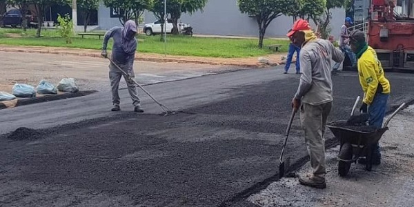 Prefeitura de Morrinhos intensifica trabalhos de recuperação de ruas e avenidas com recapeamento