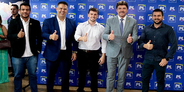 Ex-deputado e Pré-candidato a Prefeito, Maycllyn Carreiro, Discute Filiação ao PL em Reunião com Lideranças do Partido