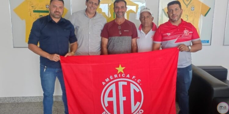 Nova diretoria do América Futebol Clube é Recebida Pelo o Presidente da Federação Goiana de Futebol