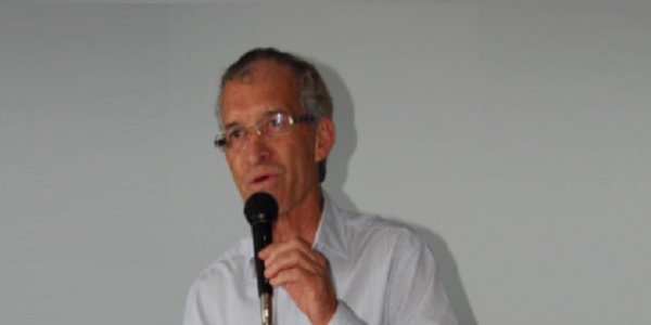Ex-Prefeito Cleumar Gomes Retorna à Política e Se Filia ao PT, Levantando Possibilidade de Candidatura