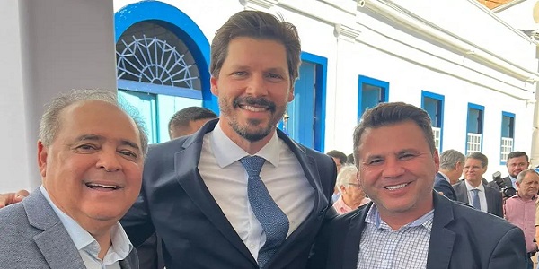 Depois de 20 anos, Rogério Troncoso retorna ao MDB em busca de seu quinto mandato de prefeito; PP deve indicar o seu vice.