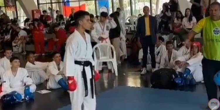 Jovem de Morrinhos conquista duas medalhas de prata no Mundial de Karatê na Argentina